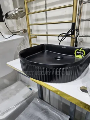 Quality Black/ White Canter Top Basin