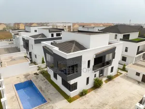 Furnished 4bdrm Duplex in Royal Gardens Estate for sale