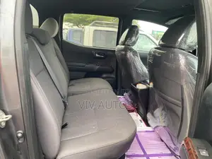Toyota Tacoma TRD Off Road 2018 Gray