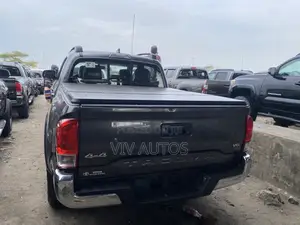 Toyota Tacoma TRD Off Road 2019 Gray