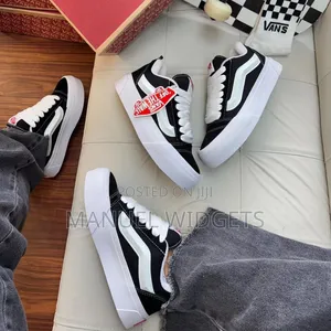 Vans “Off the Wall” Sneakers — Premium Quality