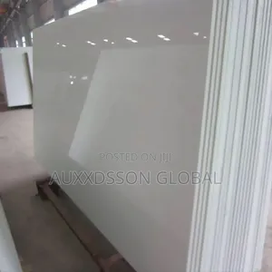 Nano White Glass Slabs
