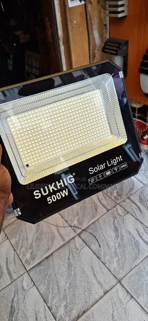 High Grade Super Bright 500 Watts Sukhig Solar Flood Light