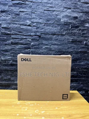 New Laptop Dell Pro Plus 14 32GB Intel Core Ultra 7 SSD 1T