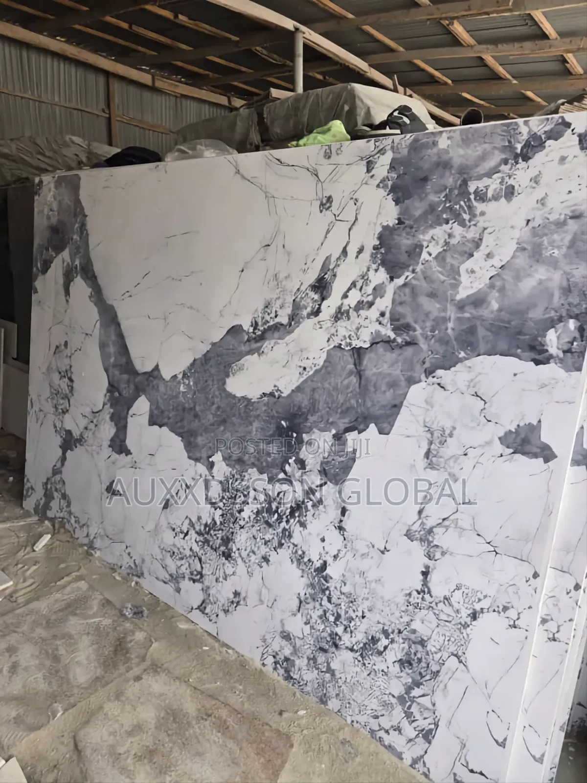 Arctic White Quartz Slabs