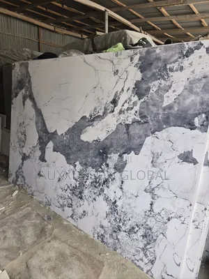 Arctic White Quartz Slabs