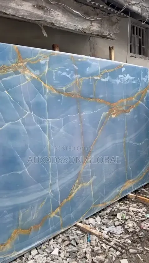 Onix Quartz Slabs