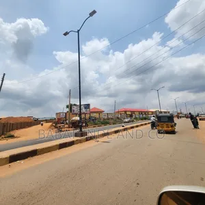 4bdrm Block of Flats in Alegongo Estate, Akobo for sale