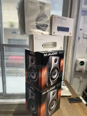 Bx5 Carbon, Ath M50x Headphone, U-Phoria Umc202hd Behringer C-1 Mic