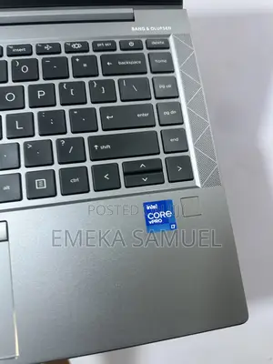 Laptop HP ZBook Firefly G8 16GB Intel Core i7 SSD 512GB