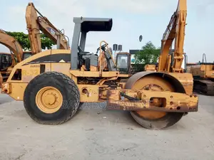 Caterpillar 2004 Roller