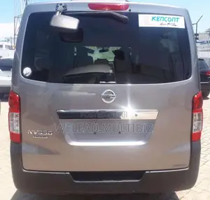 Nissan Caravan (Urvan) 2014