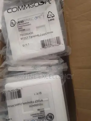 Commscope Rj45 Double Faceplate