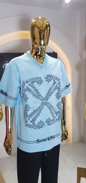 V-Neck Big Top Blue With Design