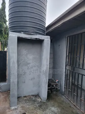 2bdrm Room & Parlour in Beside Catholic, Dutse-Alhaji for rent
