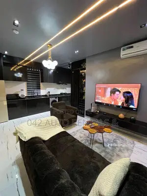 Luxurious 2 Bedroom Apartment With Swimming Pool Ps5