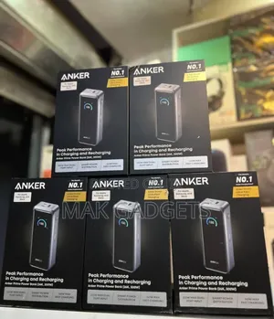 Anker Prime Power Bank (300w) Review: Slim Macbook Power Bank