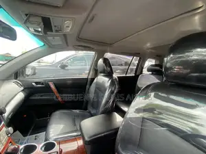 Toyota Highlander Hybrid Limited 2012 Silver