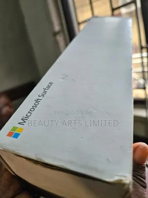 Microsoft Surface Dock Station