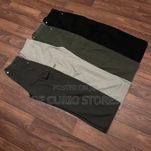 Regular Fit Ripstop Cargo Pants