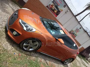 Hyundai Veloster Turbo 2013 Orange