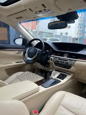 Lexus ES 2018 Black