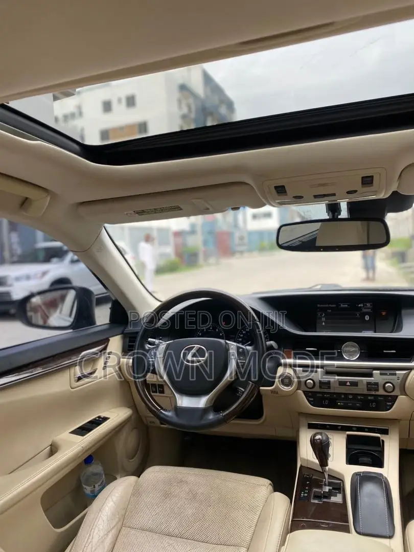 Lexus ES 2018 Black
