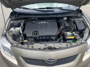 Toyota Corolla 2009 Gold