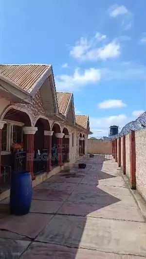 2bdrm Block of Flats in Owode Ede, Osogbo for sale