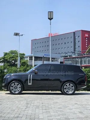 Land Rover Range Rover 2023 Black