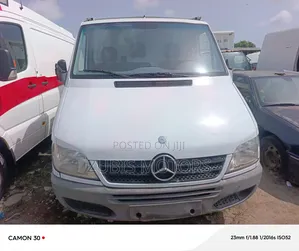 Mercedes-Benz Sprinter 2004 White