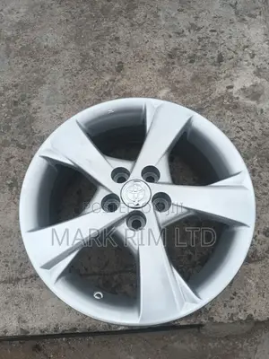 16inch Rim Toyota Corolla 2016