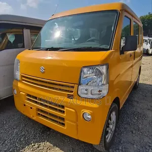 Suzuki Every 2010 Yellow