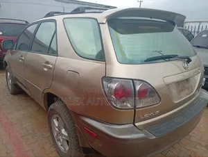 Lexus RX 2002 Gold