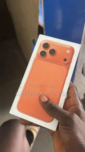 New Apple iPhone 17 Pro Max 256 GB Orange