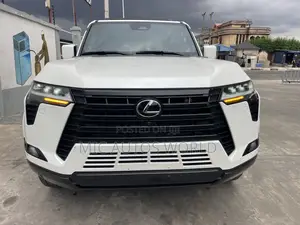 Lexus GX 2025 White