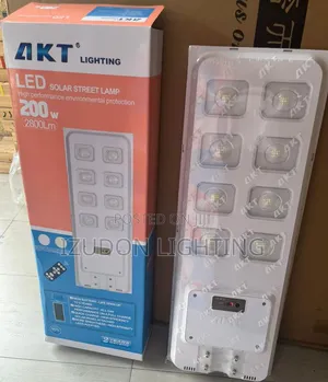 Original 200 Watts Akt Solar Street Light