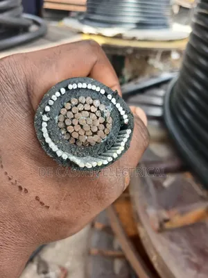 1x240mm2 Armoured Cable