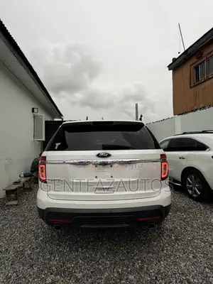 Ford Explorer Limited 4dr 4x4 (3.5L 6cyl 6A) 2013 White