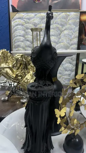 High Quality Black Bird Figurine