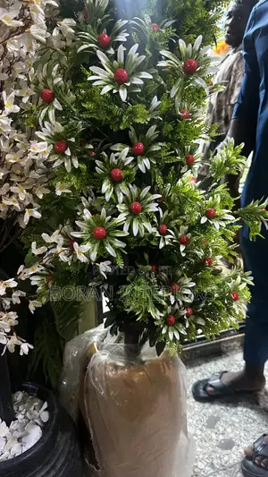 Luxury Flower Vase With Artificial Plant for Home Decor