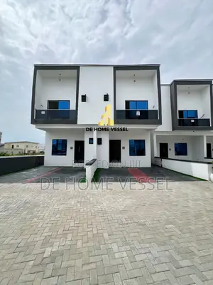 3bdrm Townhouse/Terrace in Lekki for Sale