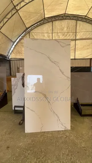 Calacutta White Tiles 240cm X 120cm