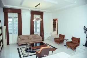 Exquisite Luxury 3 Bedroom Bungalow