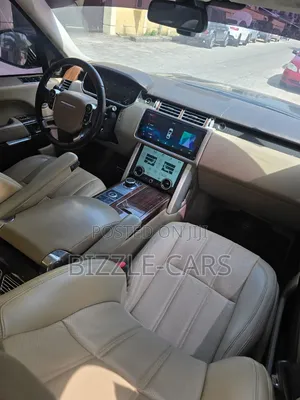 Land Rover Range Rover Vogue 2016 Black