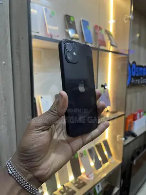 Apple iPhone 12 64 GB Black
