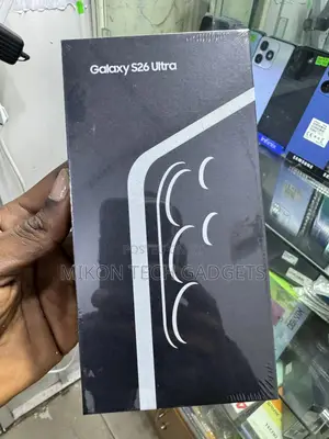 New Samsung Galaxy S26 Ultra 5G 1 TB Black
