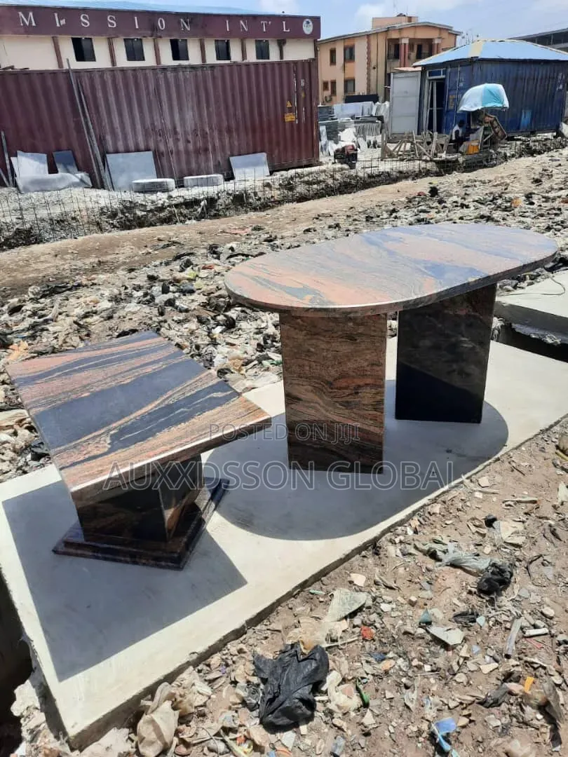 Ivory Red Granite Slabs