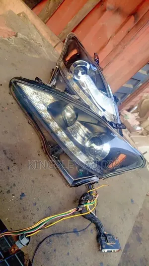 Full Light Is250 2012 Model
