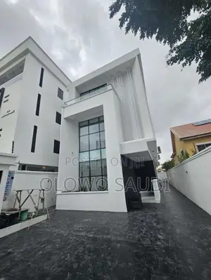 5bdrm Duplex in Lekki for sale